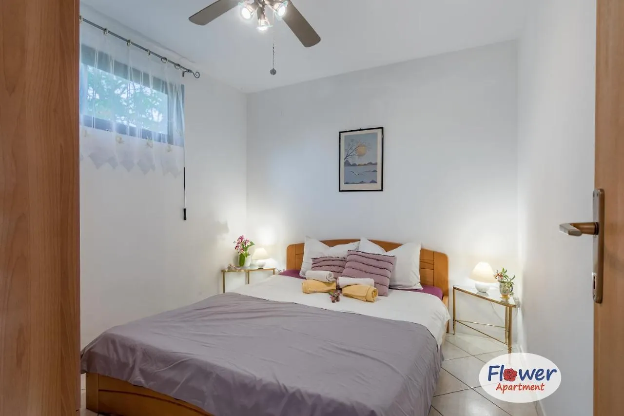 Apartman Holiday House Lea